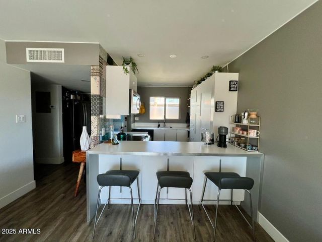 68th Street 476, Scottsdale, AZ 85251