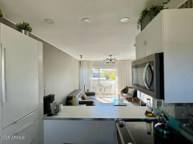 68th Street 476, Scottsdale, AZ 85251