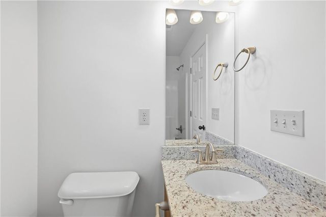 6214 Helen Street, Lula, GA 30554