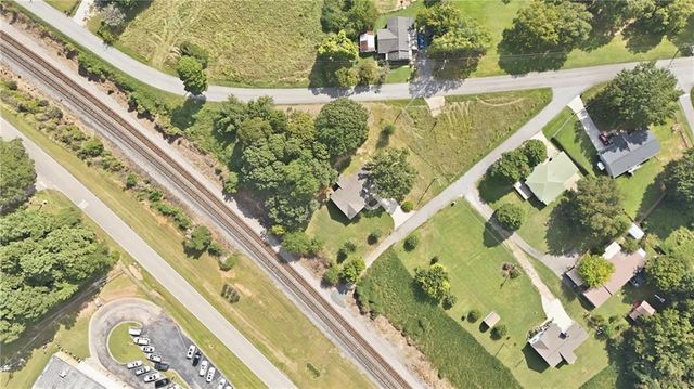 6214 Helen Street, Lula, GA 30554