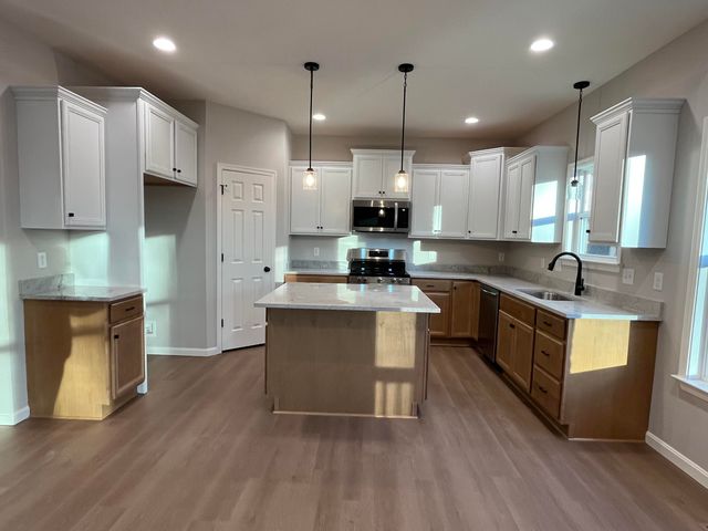 1218 Breckenridge Lane, Hebron, KY 41048