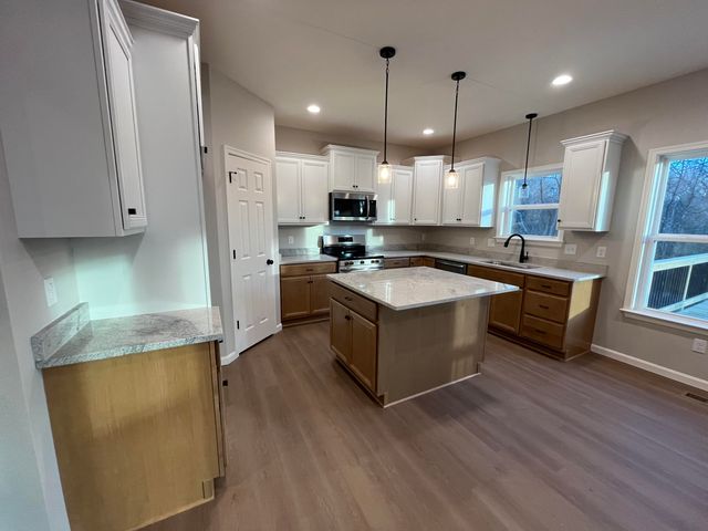 1218 Breckenridge Lane, Hebron, KY 41048