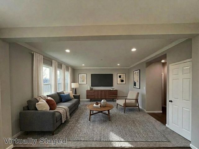 1218 Breckenridge Lane, Hebron, KY 41048