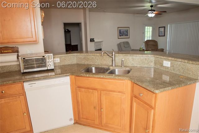 519 Cedar Street, Wyandotte, MI 48192