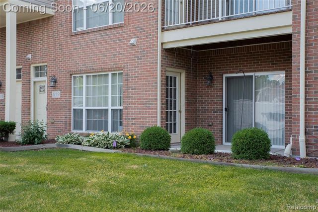 519 Cedar Street, Wyandotte, MI 48192