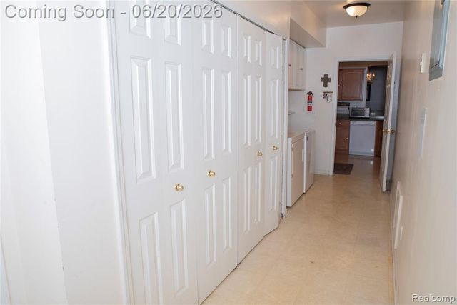 519 Cedar Street, Wyandotte, MI 48192