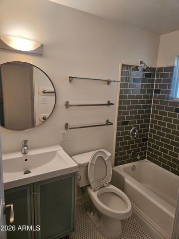 1508 E HIGHLAND Avenue, Phoenix, AZ 85014