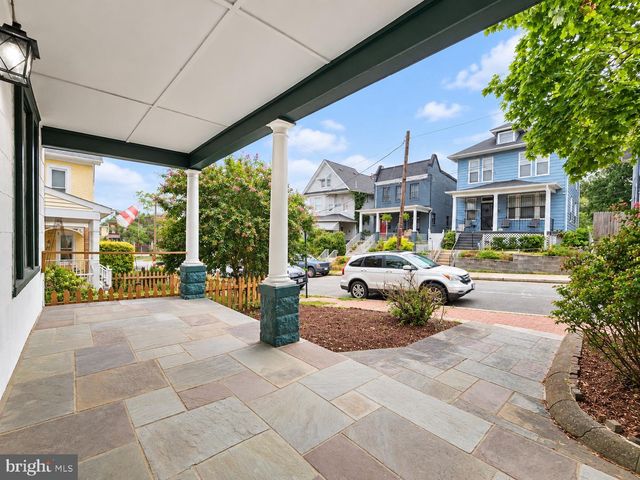 2237 MOUNT VIEW PL SE, Washington, DC 20020