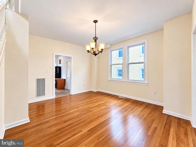 2237 MOUNT VIEW PL SE, Washington, DC 20020