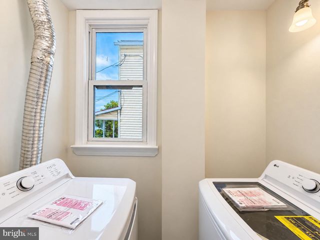 2237 MOUNT VIEW PL SE, Washington, DC 20020