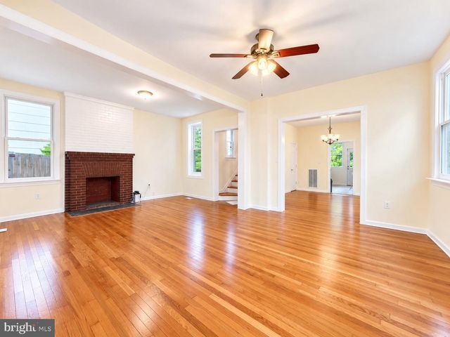 2237 MOUNT VIEW PL SE, Washington, DC 20020