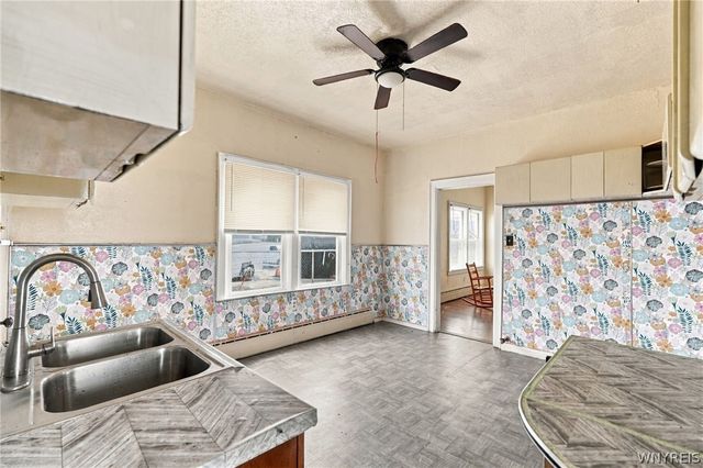 2072 Genesee Street, Buffalo, NY 14211