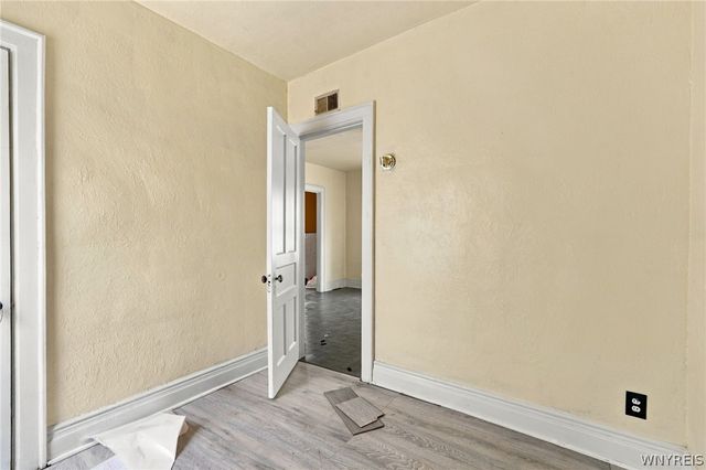 2072 Genesee Street, Buffalo, NY 14211