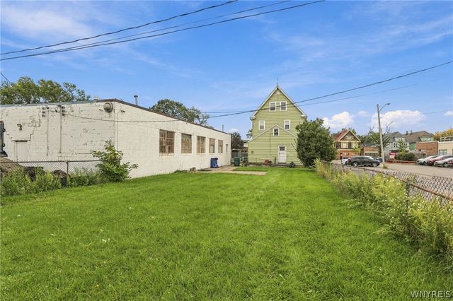 2072 Genesee Street, Buffalo, NY 14211