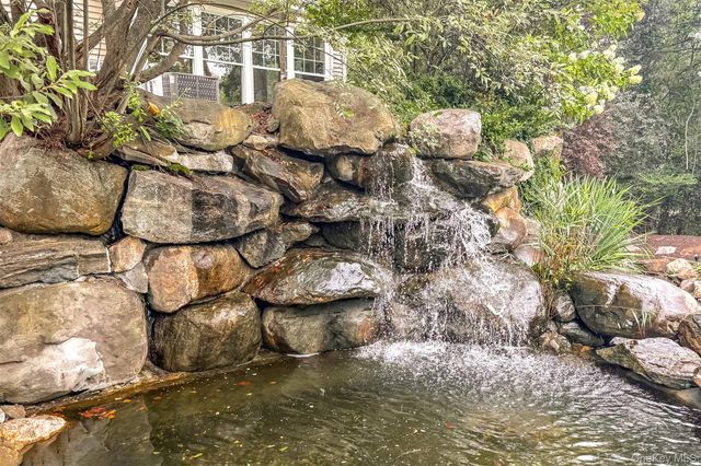 88 Crystal Hill Drive, Pomona, NY 10970