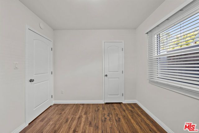 84 N Grand Oaks Avenue, Pasadena, CA 91107