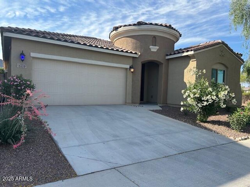 2410 N 212TH DR Drive, Buckeye, AZ 85396