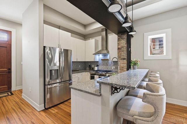 207 Kemp Alley, Cincinnati, OH 45202