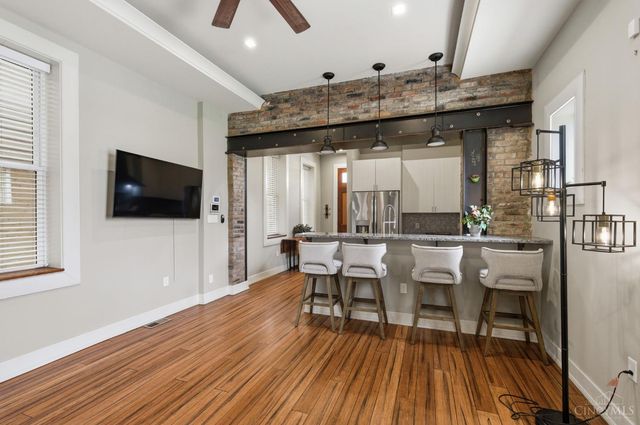 207 Kemp Alley, Cincinnati, OH 45202