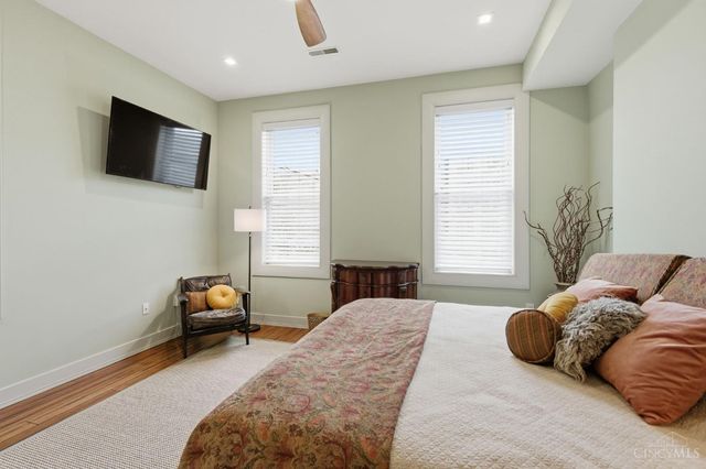 207 Kemp Alley, Cincinnati, OH 45202