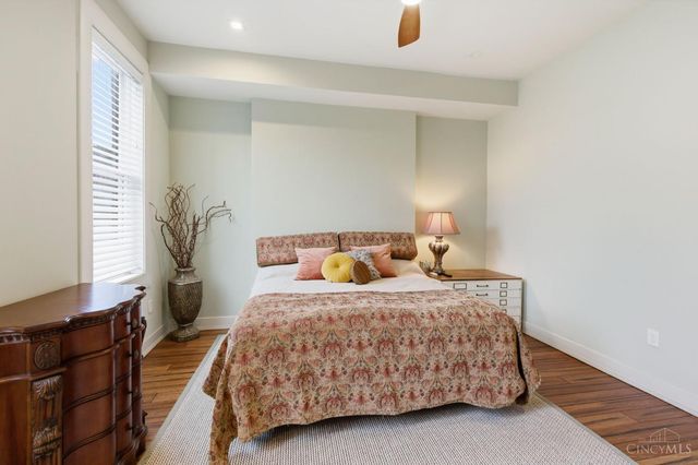 207 Kemp Alley, Cincinnati, OH 45202