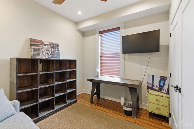 207 Kemp Alley, Cincinnati, OH 45202