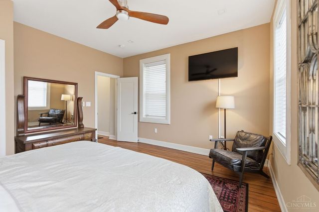 207 Kemp Alley, Cincinnati, OH 45202