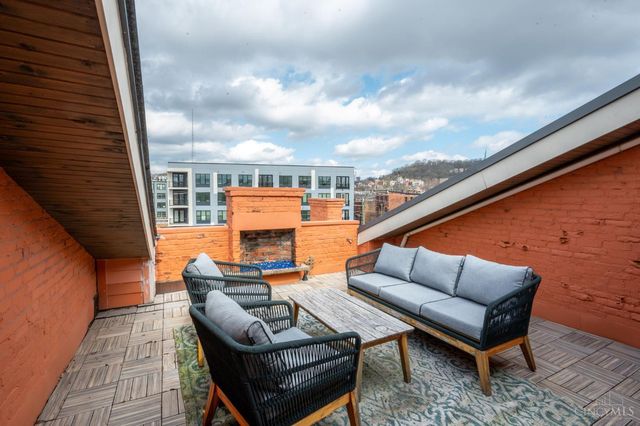 207 Kemp Alley, Cincinnati, OH 45202