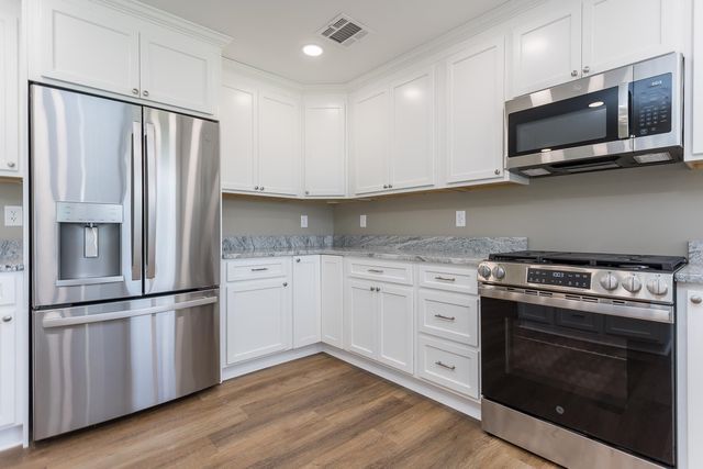 248 SHENVALEE DR, New Market, VA 22844