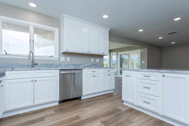 248 SHENVALEE DR, New Market, VA 22844