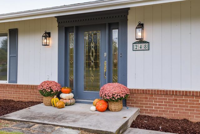 248 SHENVALEE DR, New Market, VA 22844