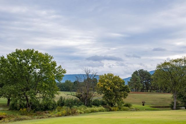 248 SHENVALEE DR, New Market, VA 22844