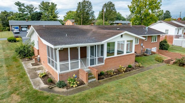 248 SHENVALEE DR, New Market, VA 22844