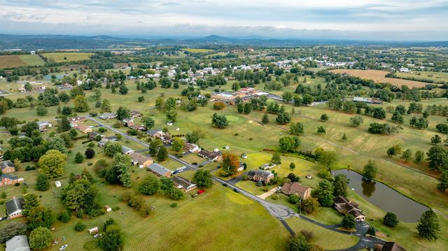 248 SHENVALEE DR, New Market, VA 22844