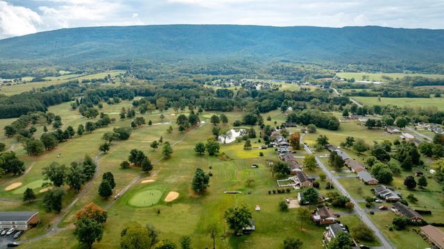 248 SHENVALEE DR, New Market, VA 22844