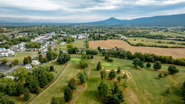 248 SHENVALEE DR, New Market, VA 22844