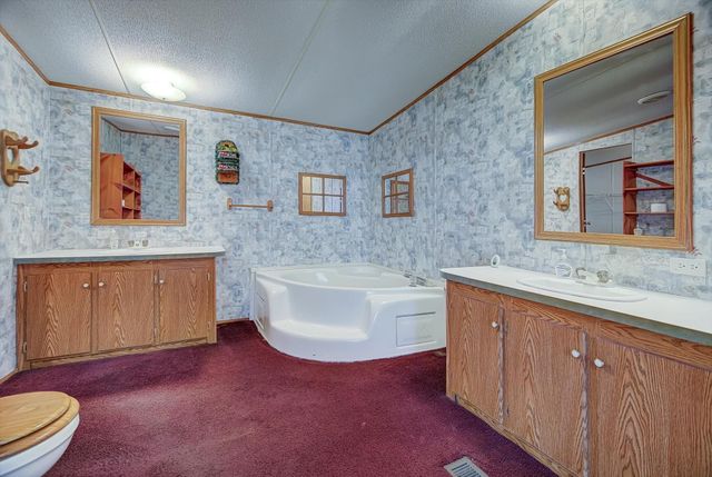 102 County Road 2194 Road W, Cleveland, TX 77327