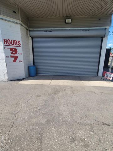 16041 W 7 Mile Road, Detroit, MI 48235