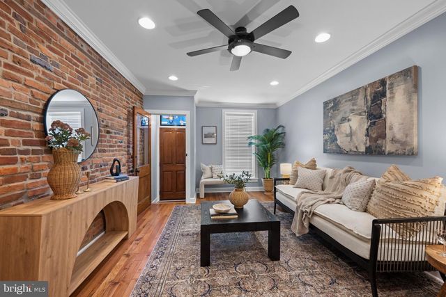 110 E CLEMENT ST, Baltimore, MD 21230