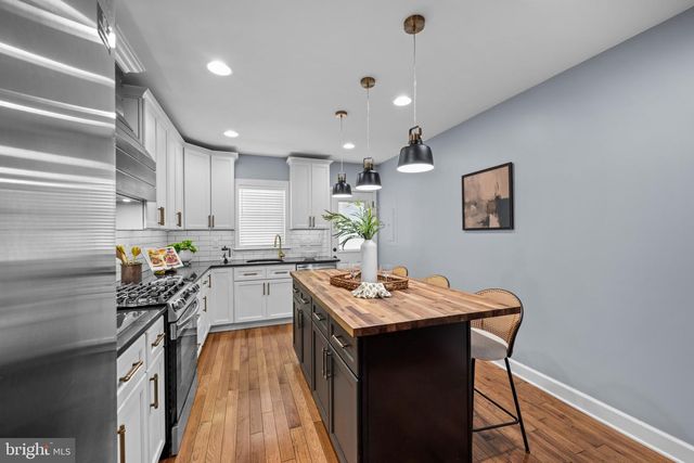 110 E CLEMENT ST, Baltimore, MD 21230