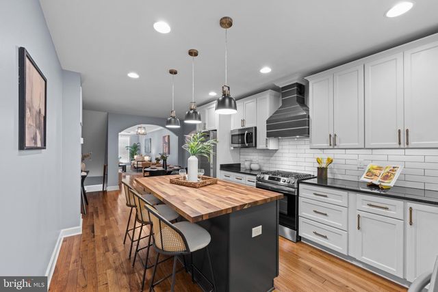 110 E CLEMENT ST, Baltimore, MD 21230