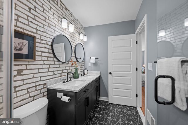 110 E CLEMENT ST, Baltimore, MD 21230