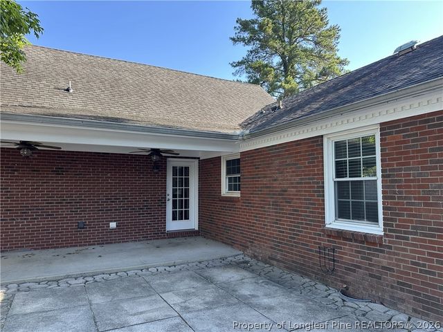 2505 N Edgewater Drive, Fayetteville, NC 28303