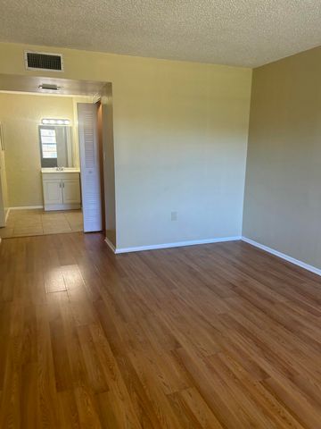 4304 NW 9th 2-2d, Deerfield Beach, FL 33064