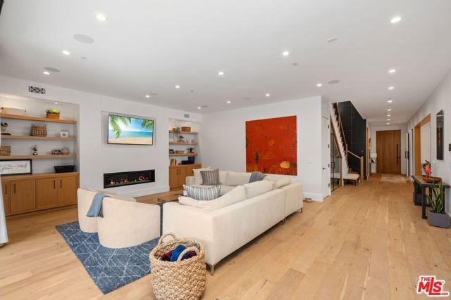 4937 Rubio Avenue, Encino (los Angeles), CA 91436