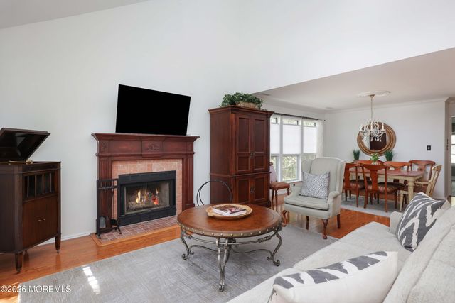 158 Colony Lane, Manalapan, NJ 07726