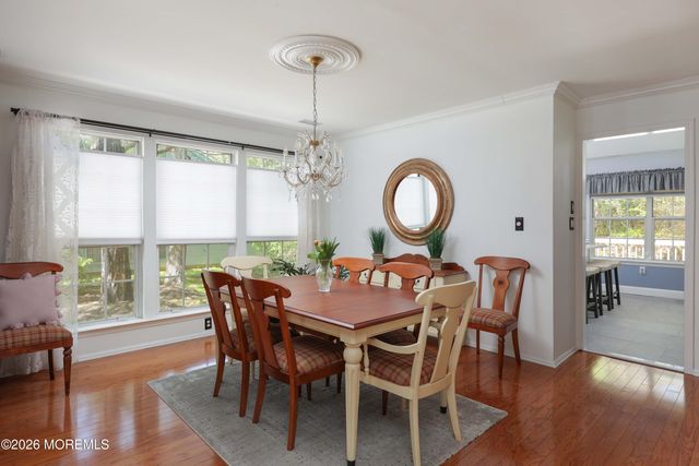 158 Colony Lane, Manalapan, NJ 07726