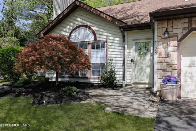 158 Colony Lane, Manalapan, NJ 07726