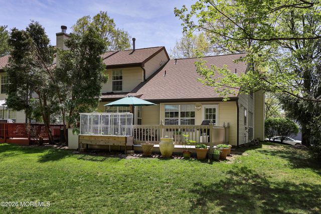 158 Colony Lane, Manalapan, NJ 07726