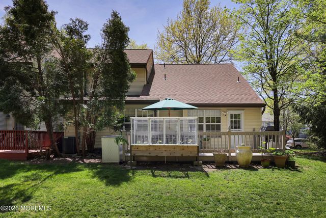 158 Colony Lane, Manalapan, NJ 07726